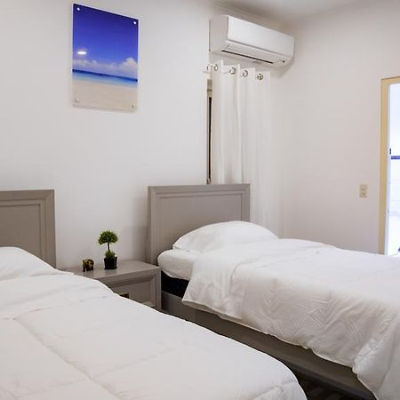 Villa Noah Palm Beach ภายนอก รูปภาพ